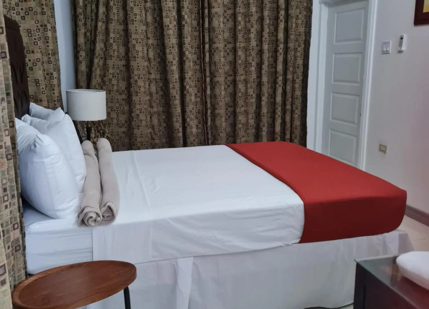 Sky Beach Hotel Hopewell