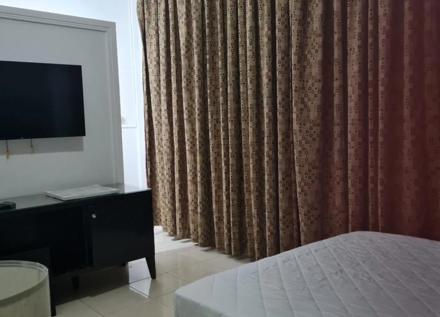 Sky Beach Hotel Hopewell